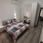 Apartment Lotto 30 Metro Garbatella Rom